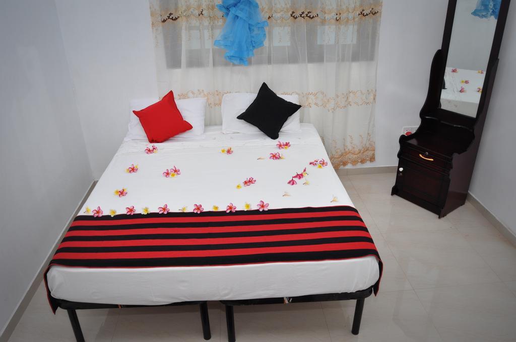 Tms Beach House Negombo Dış mekan fotoğraf